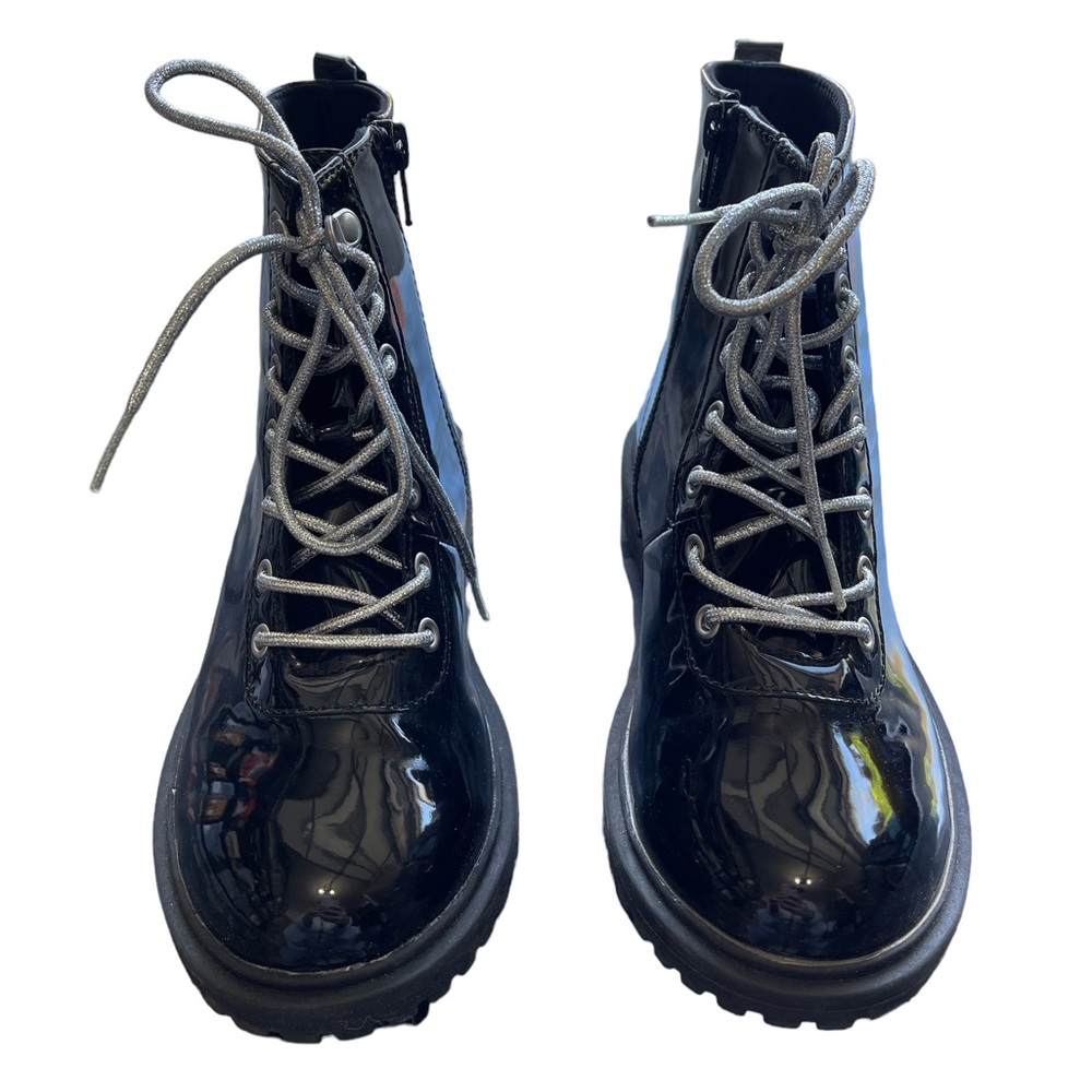 Girls Old Navy Combat Boots